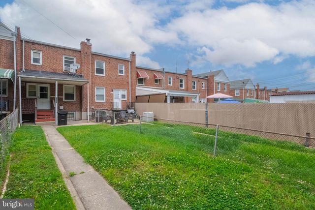 1962 SEARLES RD, Dundalk, MD 21222