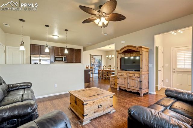 4766 Kerry Lynn View, Colorado Springs, CO 80922