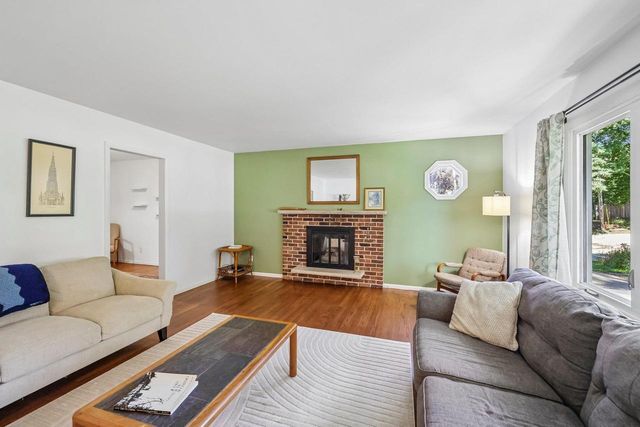 2 Carillon Drive, Madison, WI 53705