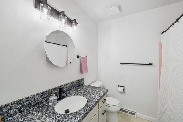 2 Carillon Drive, Madison, WI 53705