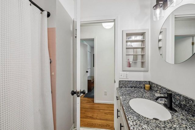 2 Carillon Drive, Madison, WI 53705