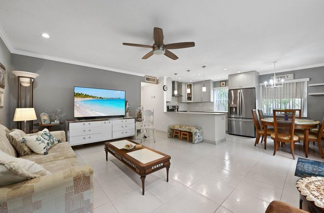 182 Piedmont D, Delray Beach, FL 33484