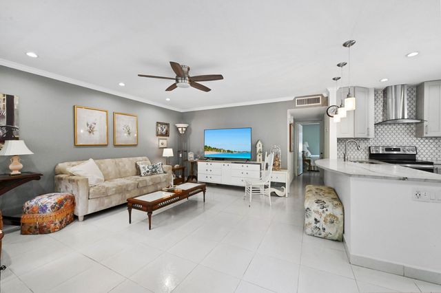 182 Piedmont D, Delray Beach, FL 33484