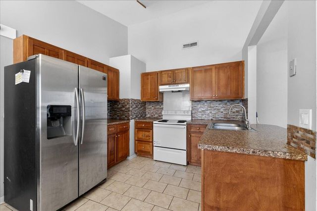 203 Tabby Creek Circle, Summerville, SC 29486