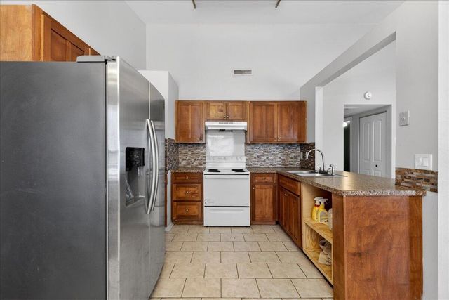 203 Tabby Creek Circle, Summerville, SC 29486