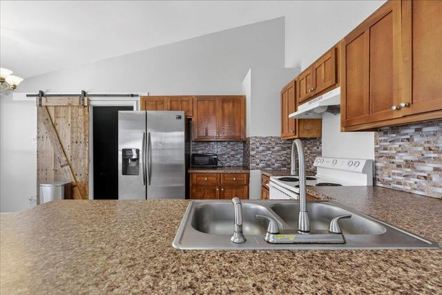 203 Tabby Creek Circle, Summerville, SC 29486