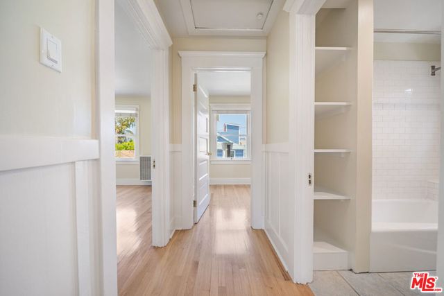 123 Wavecrest Avenue, Venice, CA 90291