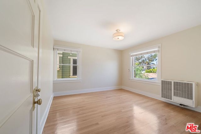 123 Wavecrest Avenue, Venice, CA 90291