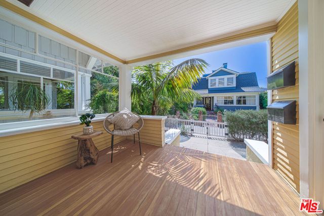 123 Wavecrest Avenue, Venice, CA 90291
