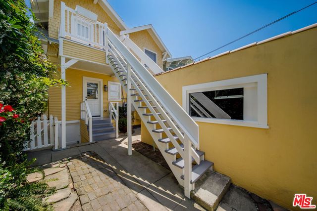 123 Wavecrest Avenue, Venice, CA 90291