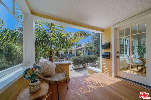 123 Wavecrest Avenue, Venice, CA 90291