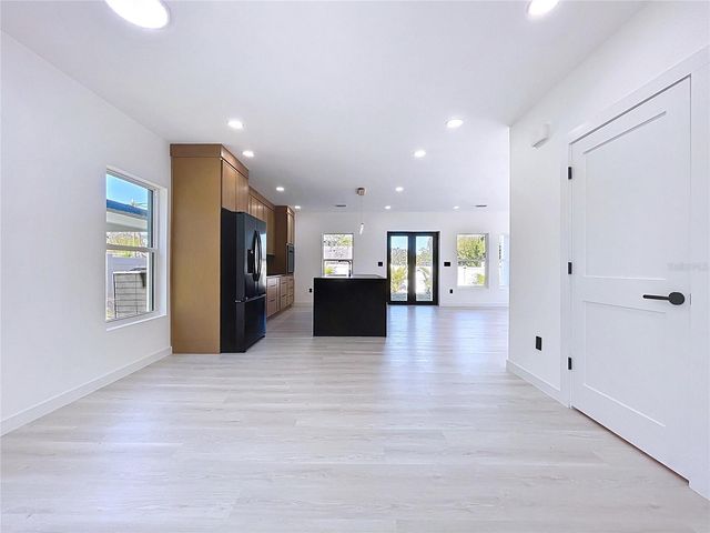 4601 QUEENSBORO AVENUE S, St Petersburg, FL 33712