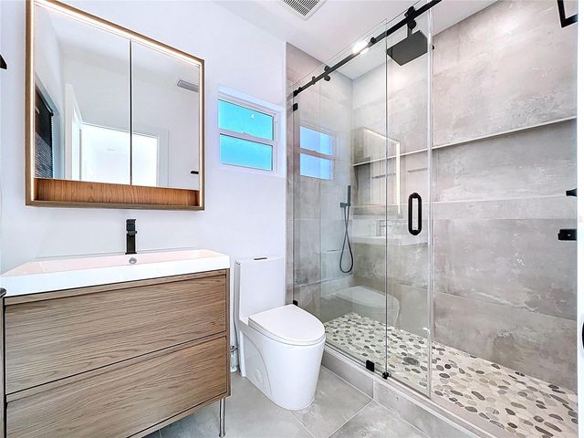 4601 QUEENSBORO AVENUE S, St Petersburg, FL 33712