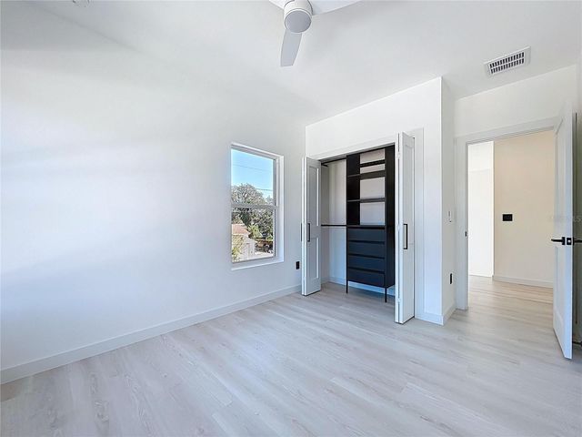 4601 QUEENSBORO AVENUE S, St Petersburg, FL 33712