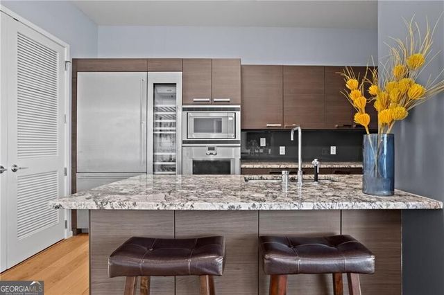 45 Ivan Allen Jr Boulevard NW 2506, Atlanta, GA 30308