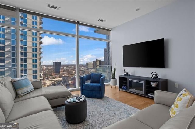 45 Ivan Allen Jr Boulevard NW 2506, Atlanta, GA 30308