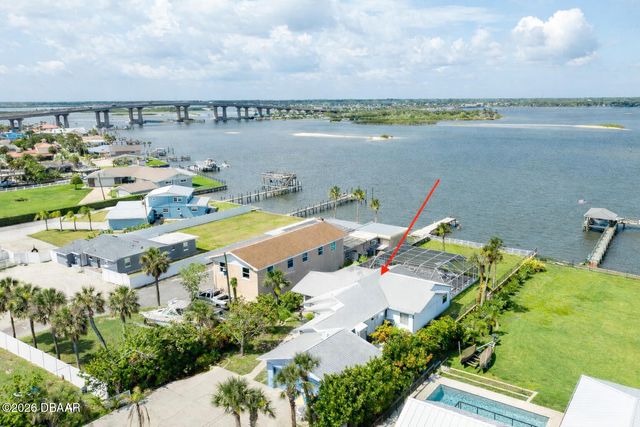 3326 S Peninsula Drive, Port Orange, FL 32127