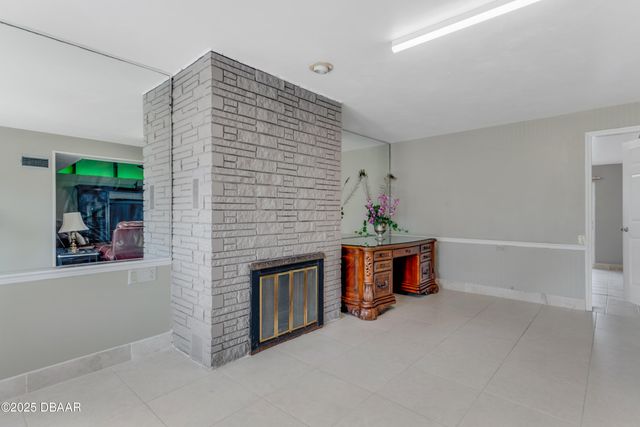 3326 S Peninsula Drive, Port Orange, FL 32127