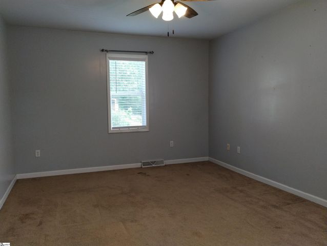 127 Eden Lane, Central, SC 29630