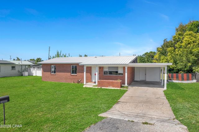 5009 Kendrick Street, Panama City, FL 32404