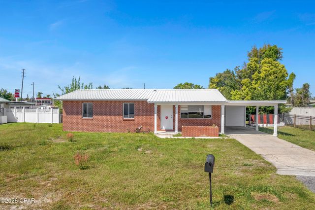 5009 Kendrick Street, Panama City, FL 32404