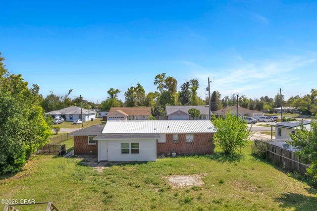 5009 Kendrick Street, Panama City, FL 32404