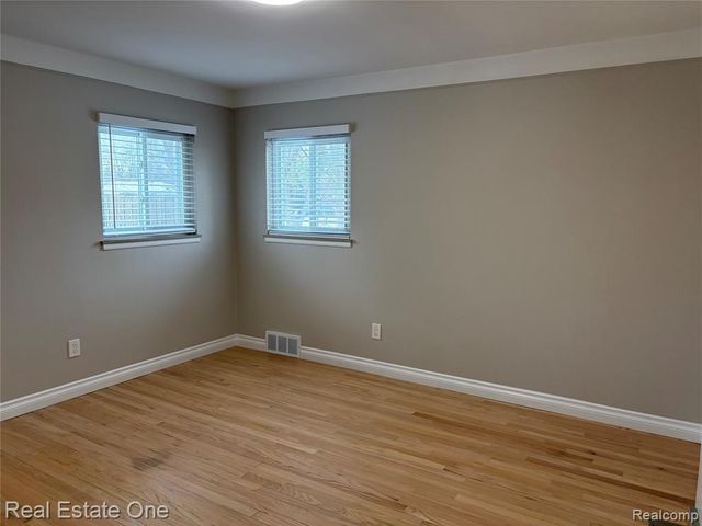 53314 Starlite Drive, Shelby Twp, MI 48316