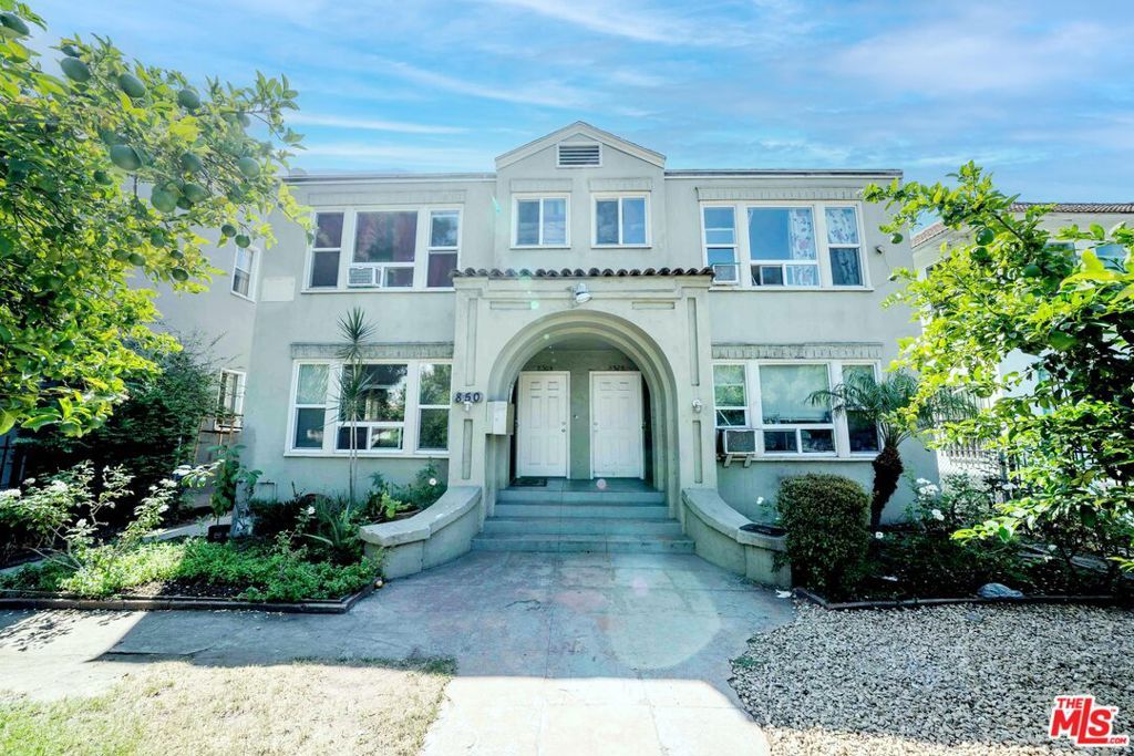 850 W Martin Luther King Jr Boulevard, Los Angeles, CA 90037