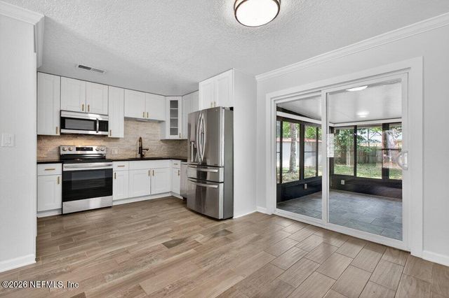 5220 TAN Street, Jacksonville, FL 32258