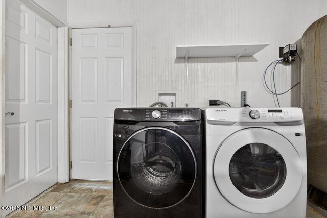 5220 TAN Street, Jacksonville, FL 32258