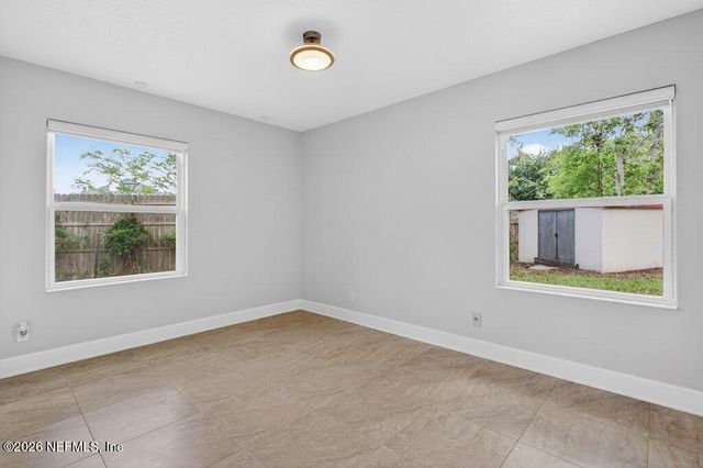 5220 TAN Street, Jacksonville, FL 32258