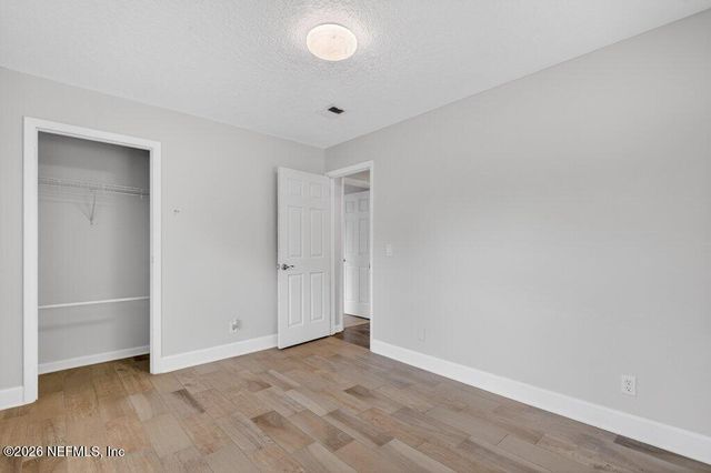 5220 TAN Street, Jacksonville, FL 32258