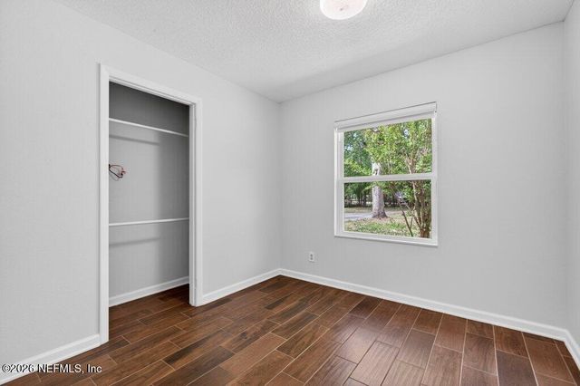 5220 TAN Street, Jacksonville, FL 32258