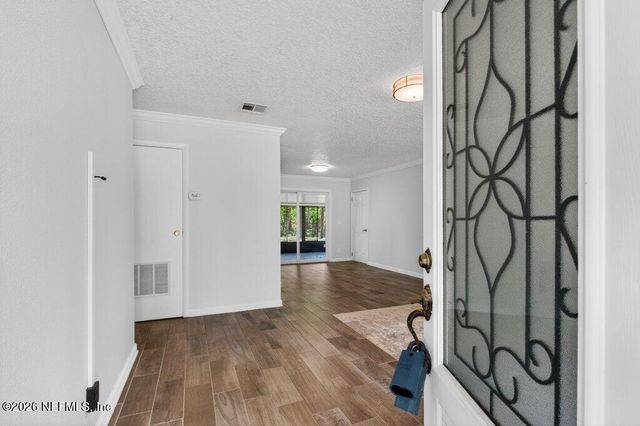 5220 TAN Street, Jacksonville, FL 32258