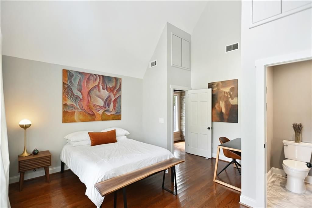 Image 29 of property listing at 2067 Fairhaven NE Circle, Atlanta, GA 30305