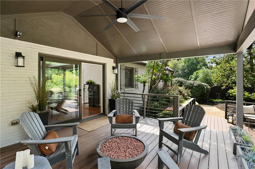 Image 36 of property listing at 2067 Fairhaven NE Circle, Atlanta, GA 30305