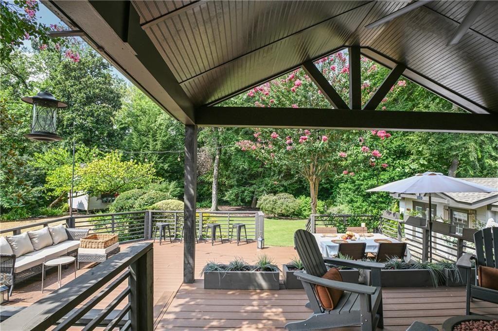 Image 37 of property listing at 2067 Fairhaven NE Circle, Atlanta, GA 30305