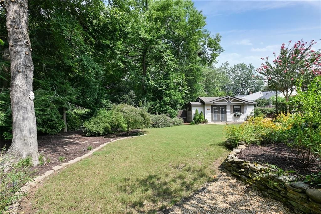 Image 54 of property listing at 2067 Fairhaven NE Circle, Atlanta, GA 30305