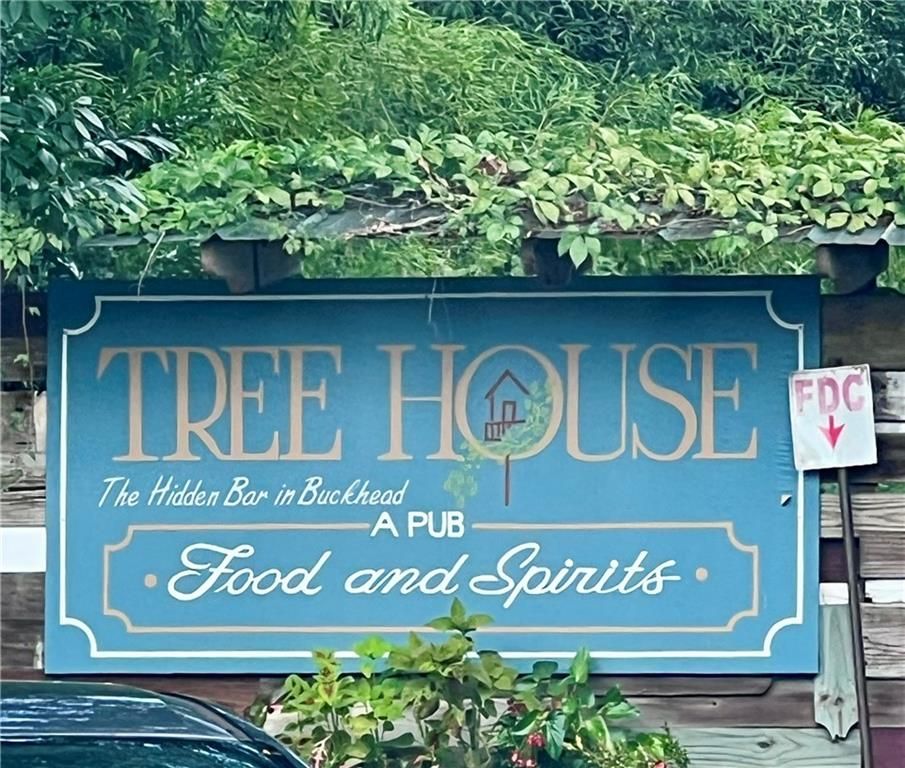 Image 67 of property listing at 2067 Fairhaven NE Circle, Atlanta, GA 30305