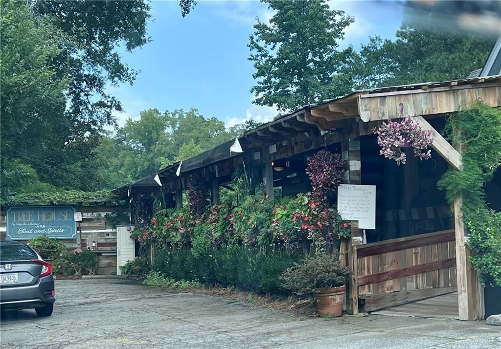 Image 68 of property listing at 2067 Fairhaven NE Circle, Atlanta, GA 30305