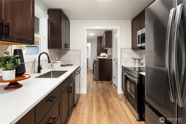 3827 120th Place NE, Marysville, WA 98270