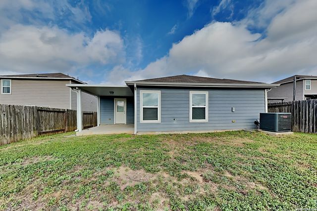 2942 Emery, San Antonio, TX 78222