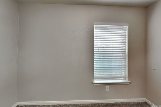 2942 Emery, San Antonio, TX 78222