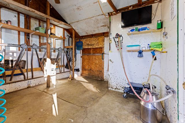 10930 N 8400 W, Tremonton, UT 84337