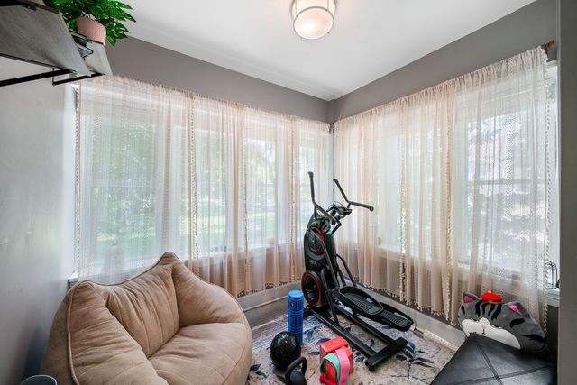 1114 Main Street 1W, Evanston, IL 60202
