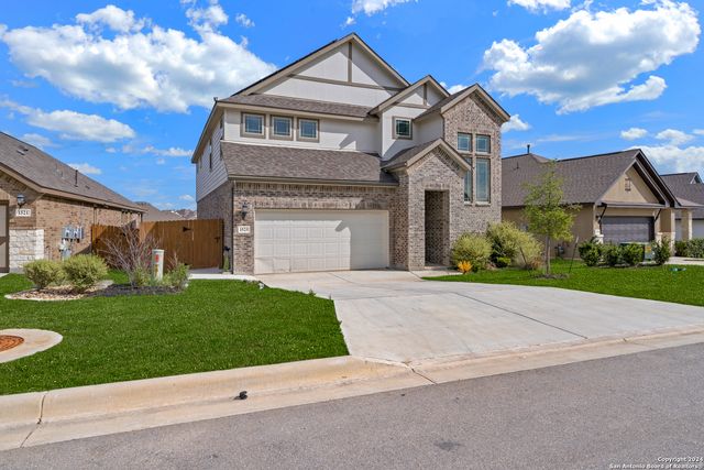 1525 SPECHTS RNCH, New Braunfels, TX 78132