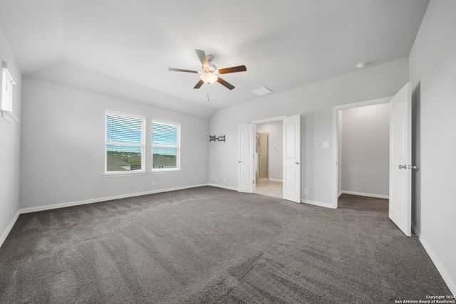 1525 SPECHTS RNCH, New Braunfels, TX 78132