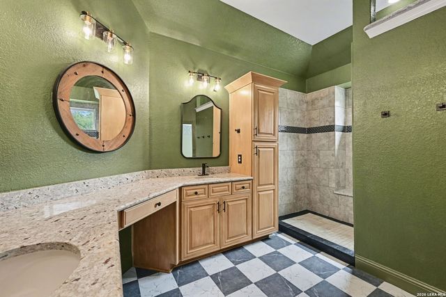 291 Allemania Dr, New Braunfels, TX 78132