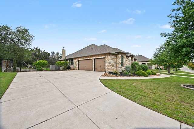291 Allemania Dr, New Braunfels, TX 78132
