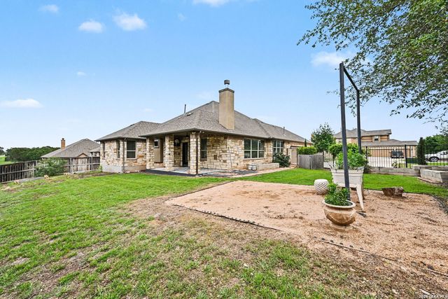 291 Allemania Dr, New Braunfels, TX 78132